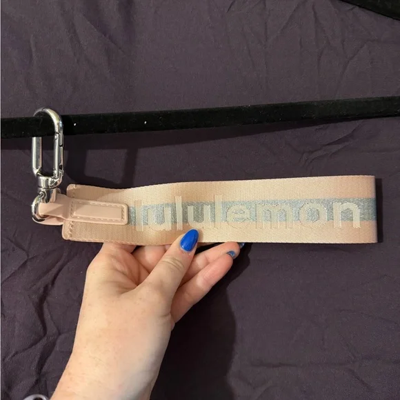 Lululemon Athletica Pink and Silver Keychain Lanyard NWOT - Picture 3 of 3